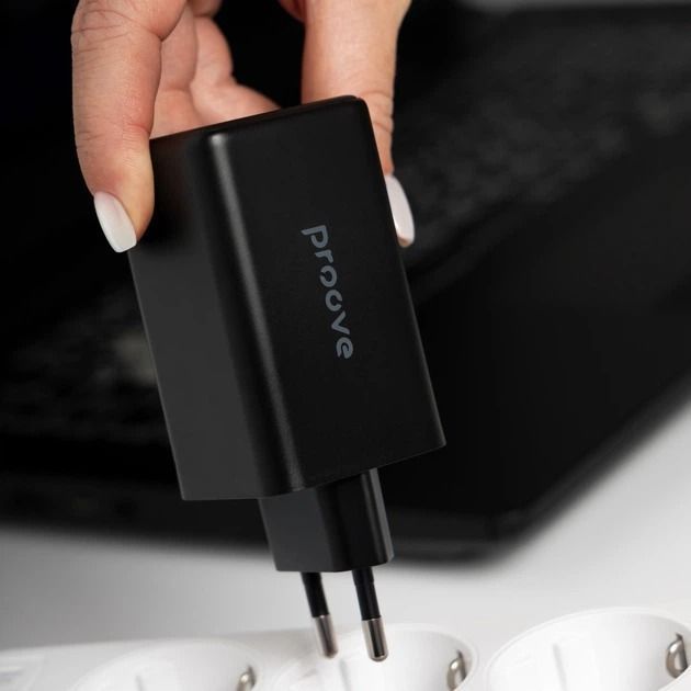 Мережевий зарядний пристрій Proove GaN Max 100W 2Type-C+1USB блок живлення для ноутбука телефона (WCPG10012201) 01344 фото